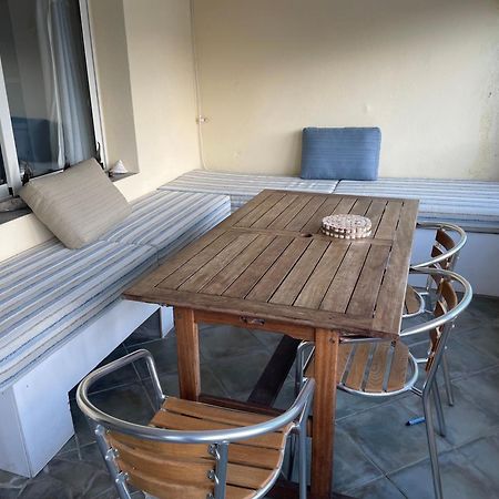 Ferienwohnung Sur Le Port Face A La Citadelle Bonifacio  Exterior foto